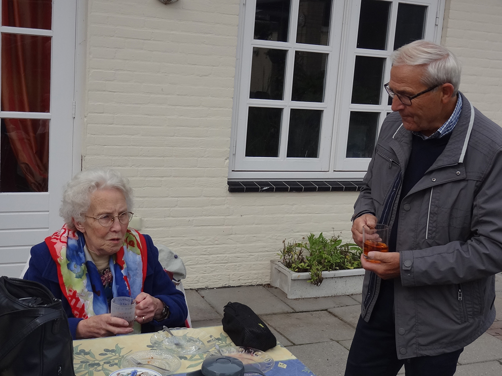  Uistapje 2017, rondleiding in de natuur en uitleg van de natuur. 